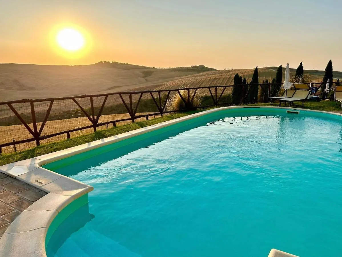 Poggiosalto In Toscana Pienza