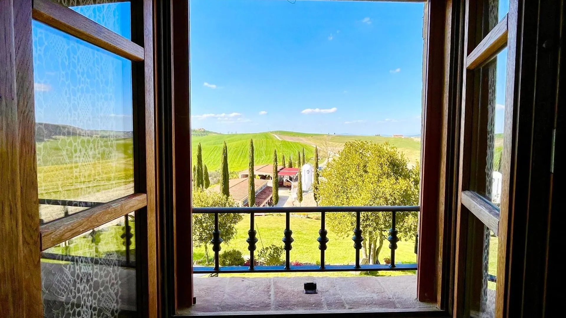 Poggiosalto In Toscana Pienza