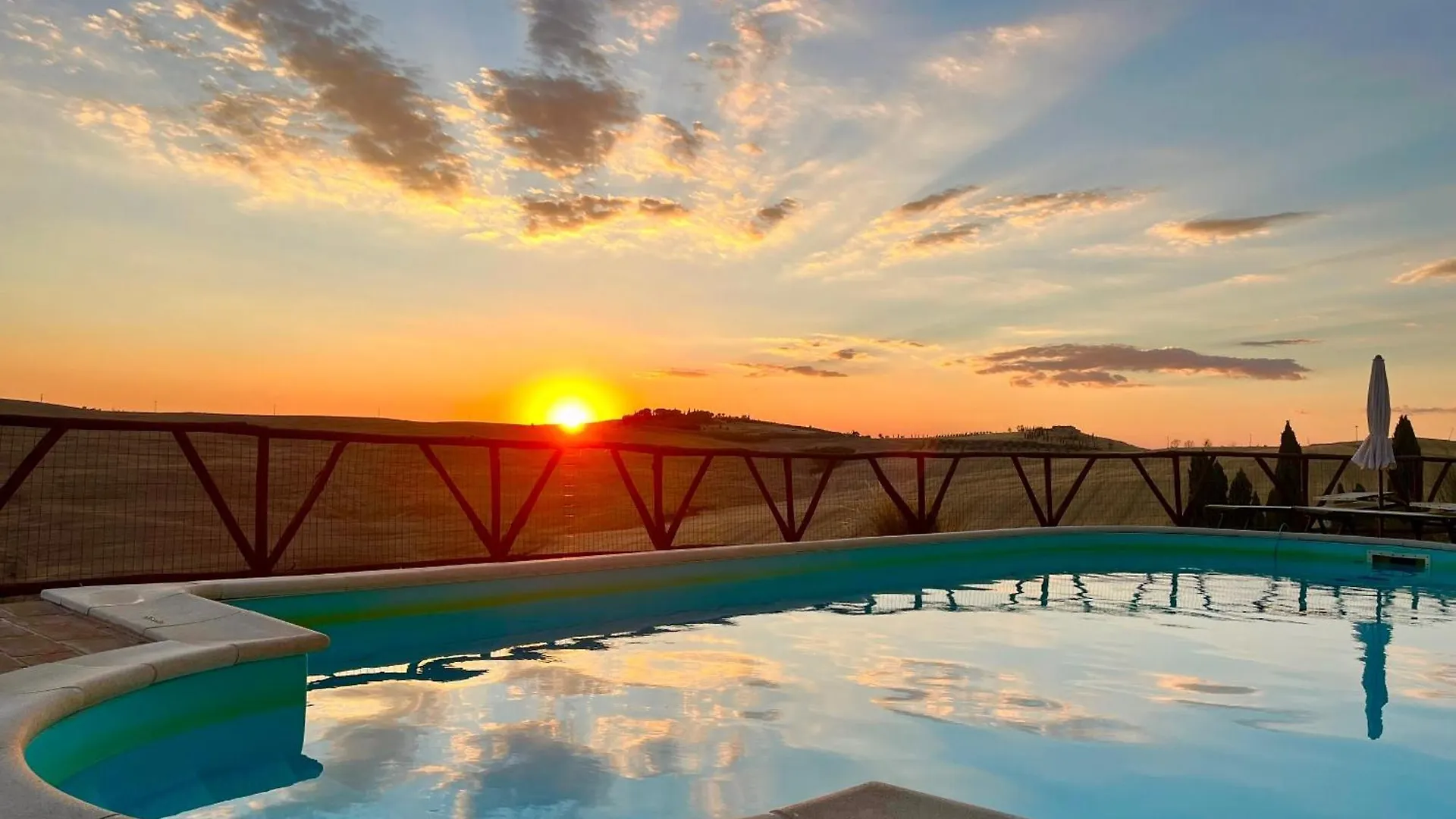 Poggiosalto In Toscana Pienza